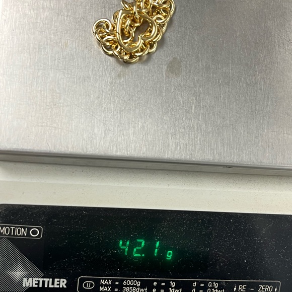 Beautiful Tiffany & Co. 18K Yellow Gold Open Heart Clasp Chain Bracelet - Picture 7 of 8